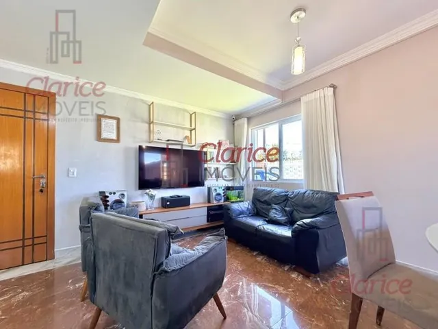 Imagem 15: Impecável sobrado de esquina, semi-mobiliado, com amplo espaço de terreno na frente e
