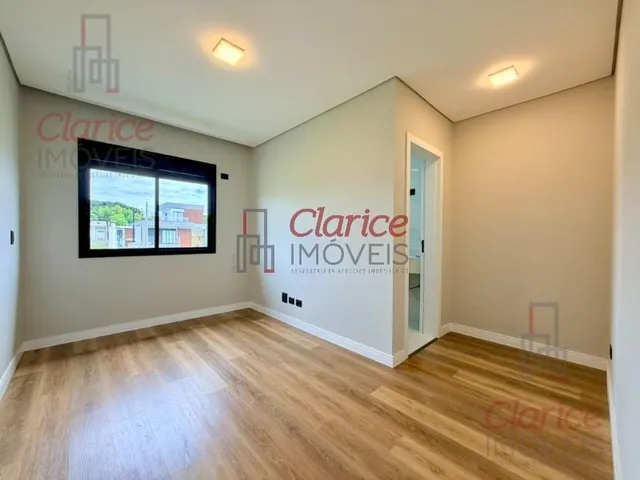 Imagem 5: Sobrado maravilhoso, novo, conceito aberto com 3 suítes, estilo moderno, e dentro de um