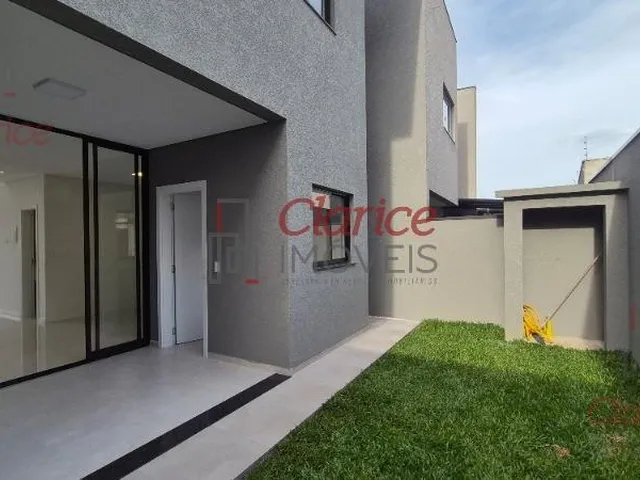 Imagem 4: Lindíssimo sobrado, novo, construído com muita eficiência e cuidado, com detalhes em