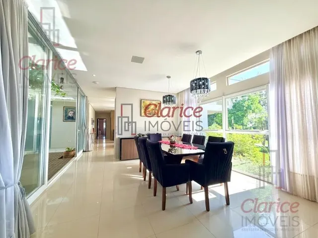 Imagem 14: Casa térrea, mansão, com 646m2 de area construída em terreno de 2.500m2. Planta