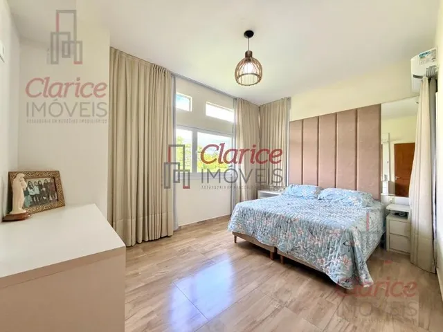 Imagem 4: Casa térrea, mansão, com 646m2 de area construída em terreno de 2.500m2. Planta
