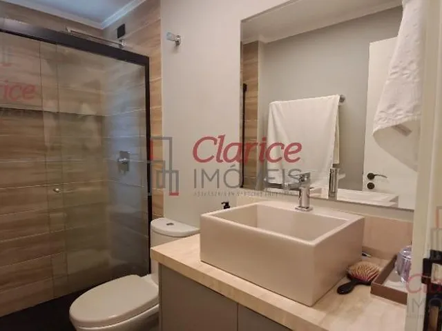 Imagem 10: Venha conhecer este maravilhoso apartamento reformado à venda! Com 3 quartos, sendo 1