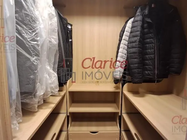 Imagem 8: Venha conhecer este maravilhoso apartamento reformado à venda! Com 3 quartos, sendo 1