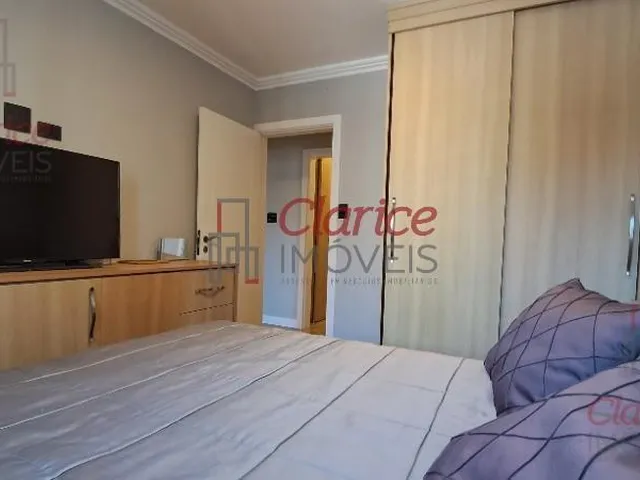 Imagem 4: Venha conhecer este maravilhoso apartamento reformado à venda! Com 3 quartos, sendo 1