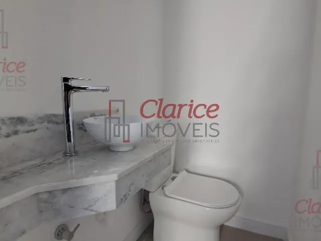 Imagem 15: Se você está em busca do lar dos seus sonhos, acabou de encontrar! Esta incrível casa
