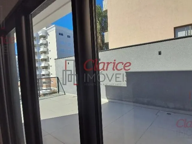 Imagem 8: Apresentamos uma belíssimo sobrado tripex do bairro Vila Isabel um dos mas valorizados e