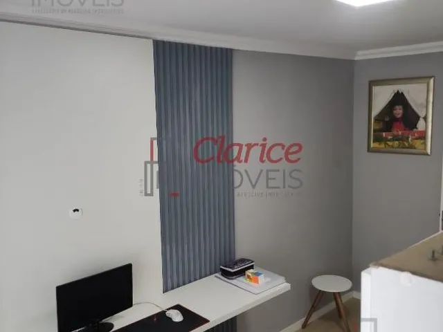 Imagem 7: Maravilhosa sobrado em condomínio fechado com apenas 3 sobrados. O sobrado com o acesso