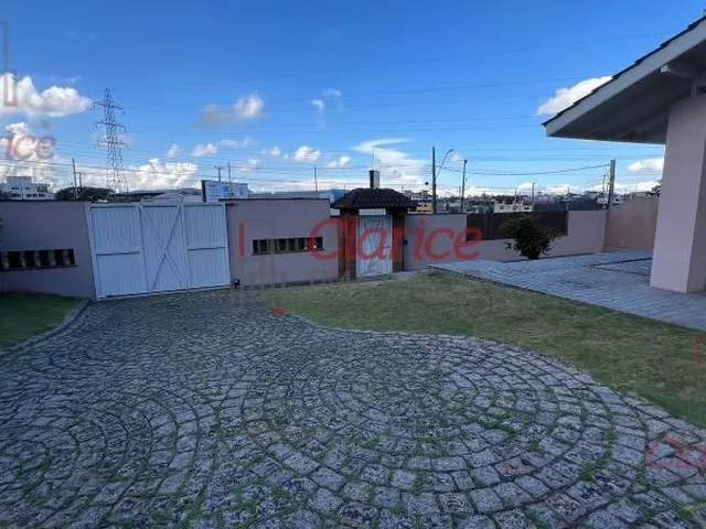 Imagem 14: Casa ampla e terreno enorme no centro de São José dos Pinhais