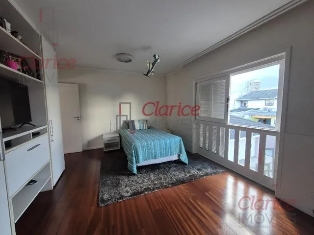Imagem 9: Casa ampla e terreno enorme no centro de São José dos Pinhais