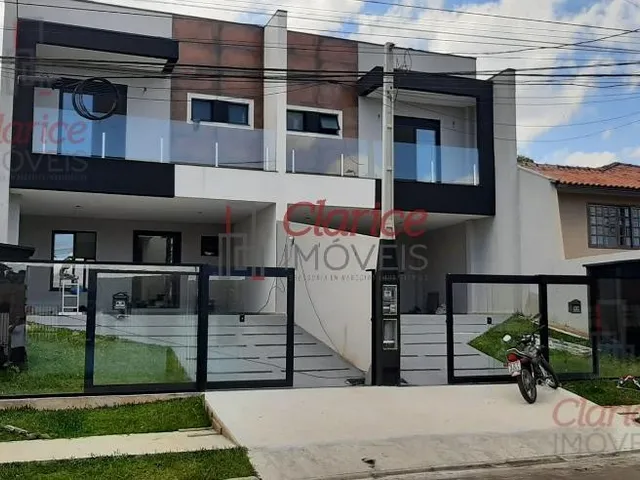 Imagem 3: SOBRADO ALTO PADRÃO LOCALIZADO NO CENTRO DE SÃO JOSÉ DOS PINHAIS COM AMPLO TERRENO NOS