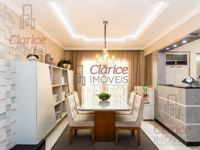 Imagem 2: Mobiliado - Lindo sobrado duplex, com terraço, localizado no bairro Braga em São José