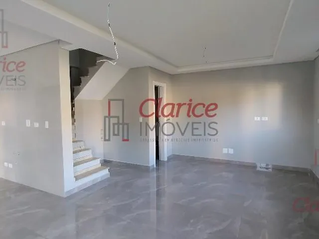 Imagem 3: Lindo Sobrado tríplex, alto padrão, localizado no bairro Monte Líbano, com fácil