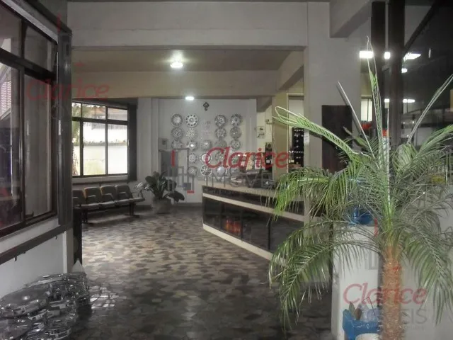 Imagem 9: Prédio comercial localizado na Av. das Américas, 1500 Barracão com área total 2.240