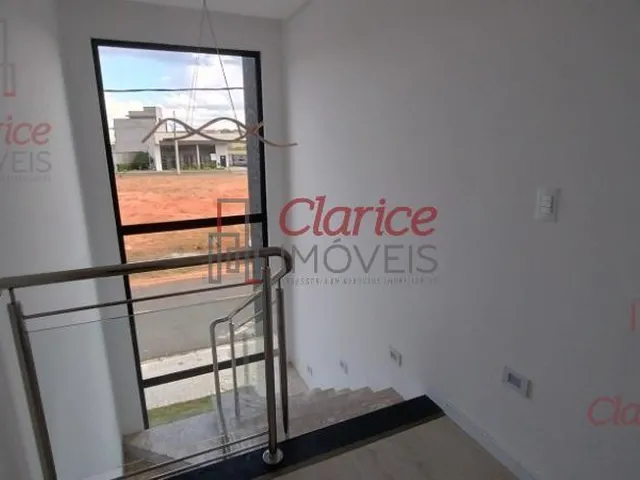 Imagem 8: Sobrado Localizado No Condomínio Life Garden em São José dos Pinhais, Sala de estar e