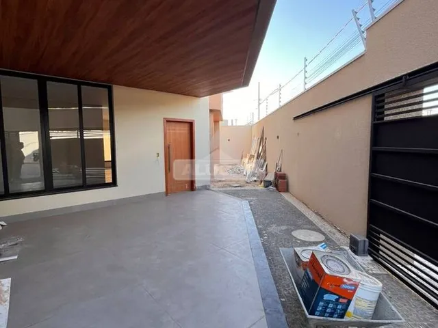 Imagem 6: Sobrado 10C - 3 suítes com piscina e hidromassagem - 505 Sul