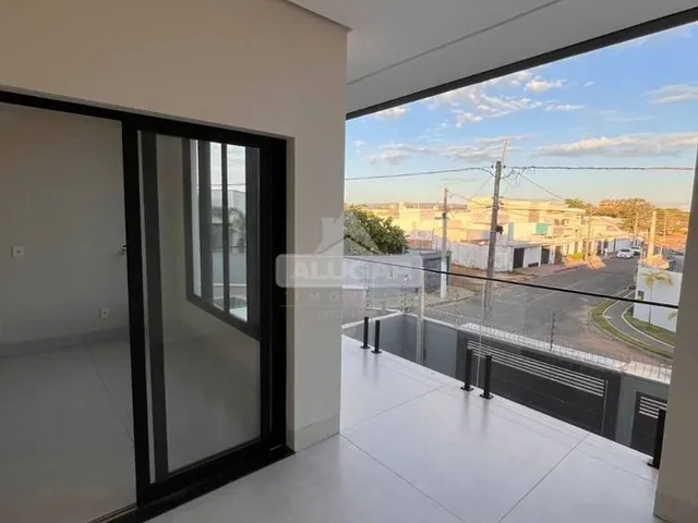 Imagem 5: Sobrado 10C - 3 suítes com piscina e hidromassagem - 505 Sul