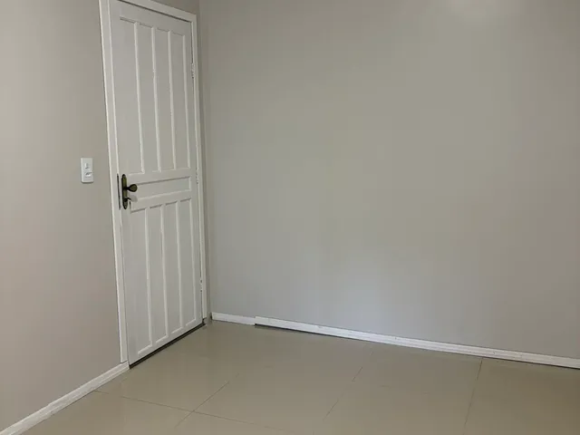 Imagem 12: Casa Sobreposta Locação