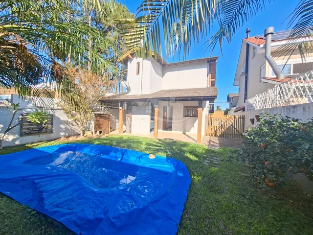 Imagem 5: Casa à Venda no Condomínio Ipanema Mountain Ville com 3 Suítes e Piscina na Zona Sul