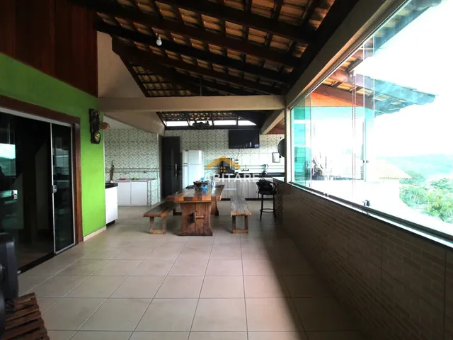 Imagem 5: Casa Triplex com Varanda Gourmet