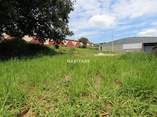 Imagem 5: Terreno de esquina com 1.572 m2 no centro de Ibirité