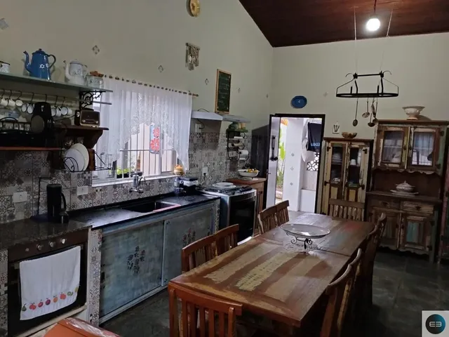 Imagem 8: Casa em Ubatuba Casa com 4 dormitórios