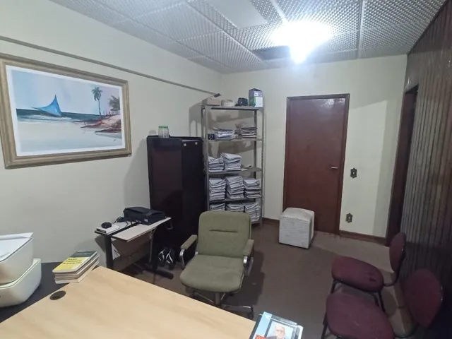 Imagem 11: Sala Comercial De Frente Para a Rua Santo Antônio No Ed. Américo Nicolau Da Costa