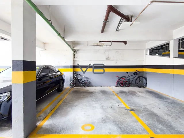 Imagem 12: Apartamento Padrão com 3 quartos, 1 vaga de garagem, 79m² privativos, no Portão