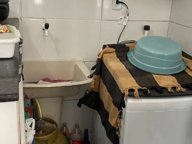 Imagem 14: Apartamento de 2 quartos e varanda em Bento Ribeiro - Rua Divisória
