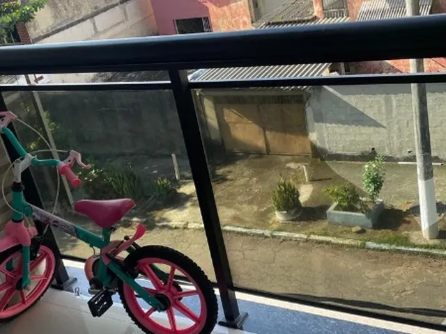 Imagem 4: Apartamento de 2 quartos e varanda em Bento Ribeiro - Rua Divisória