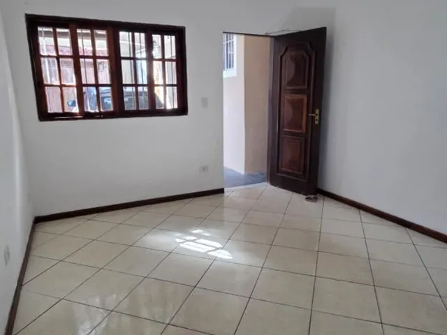 Imagem: Casa com 2 dormitórios no Bairro Itaguassu