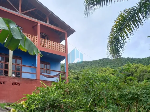Imagem 16: Duas Casas em Amplo Terreno, com Bela Vista p/ Mar, a 900 m da Praia da Gamboa, Gamboa
