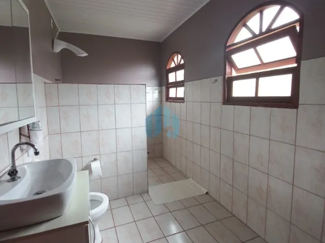 Imagem 6: Duas Casas em Amplo Terreno, com Bela Vista p/ Mar, a 900 m da Praia da Gamboa, Gamboa