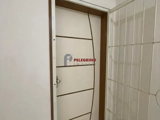 Imagem 2: Pelegrino Imóveis aluga ótimo apartamento no Centro