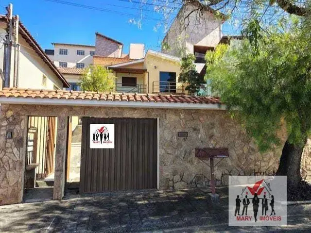 Imagem: Casa à venda no bairro Jardim Ipê - Poços