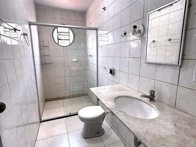 Imagem 2: Sobrado para locação no Setor Coimbra, Goiânia-GO: 4 quartos, 1 suíte, 2 salas, 3