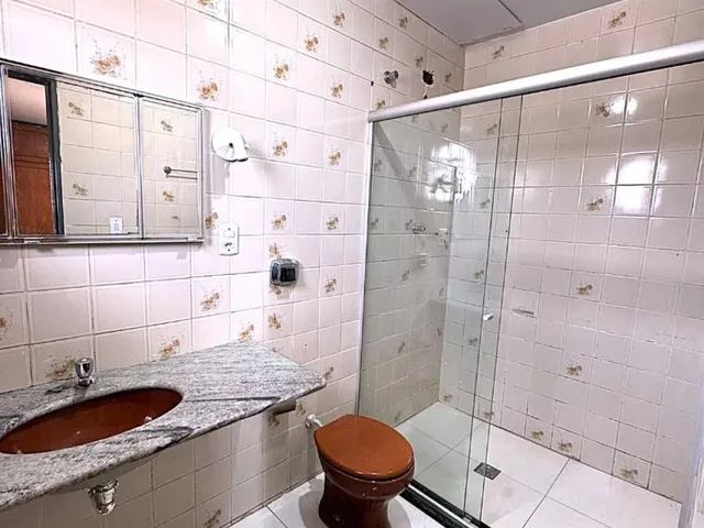 Imagem 3: Sobrado para locação no Setor Coimbra, Goiânia-GO: 4 quartos, 1 suíte, 2 salas, 3