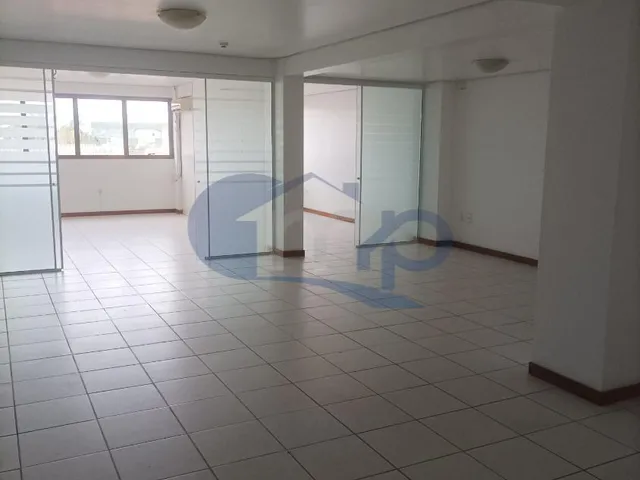 Imagem 10: Sala comercial a venda com 94m² no centro de Torres/RS