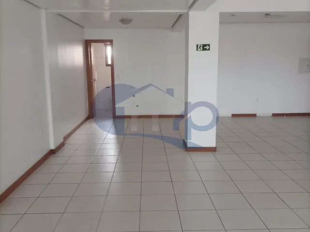 Imagem 15: Sala comercial a venda com 94m² no centro de Torres/RS