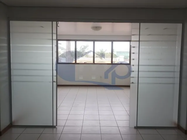 Imagem 7: Sala comercial a venda com 94m² no centro de Torres/RS