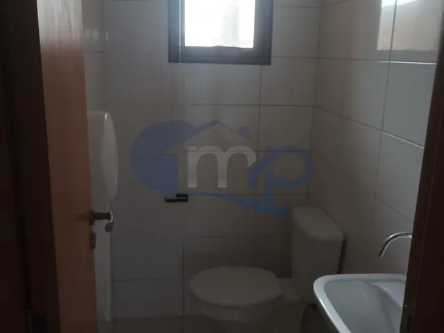 Imagem 2: Sala comercial a venda com 94m² no centro de Torres/RS