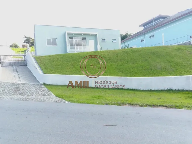 Imagem: RA AMIL, Aluga, Casa Térrea, 03 Suítes