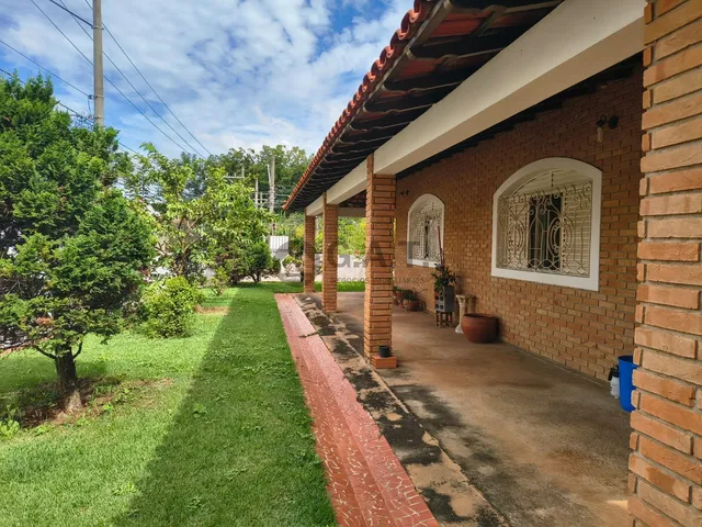 Imagem 2: Casa para Locação na Vila Progresso, Sorocaba-Sp: 3 Quartos, 2 Suítes, 2 Salas, 3 Banheiros, 9 Vagas de Garagem, 405M²