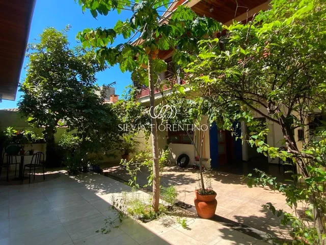 Imagem 8: Casa de Luxo À Venda na Vila Costa, Taubaté-Sp: 5 Quartos, 2 Suítes, 3 Banheiros, 4 Vagas de Garagem, 264M² de Área!