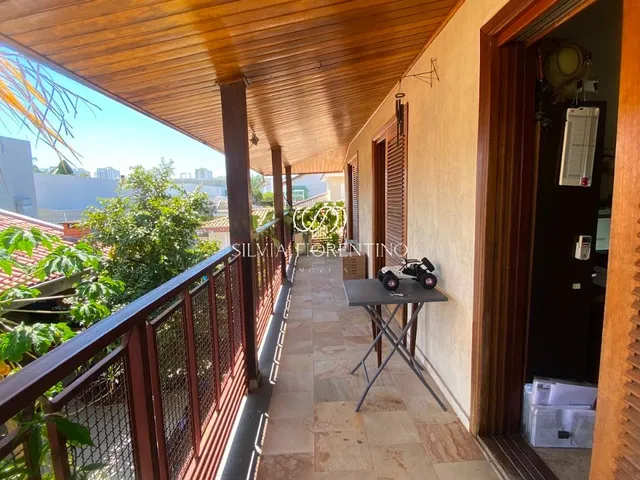 Imagem 12: Casa de Luxo À Venda na Vila Costa, Taubaté-Sp: 5 Quartos, 2 Suítes, 3 Banheiros, 4 Vagas de Garagem, 264M² de Área!