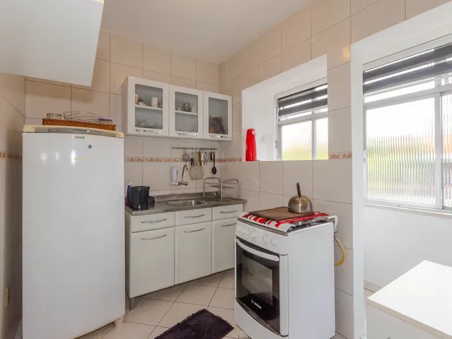 Imagem 6: Apartamento à venda em Porto Alegre, Petrópolis, com 2 quartos, 47m²