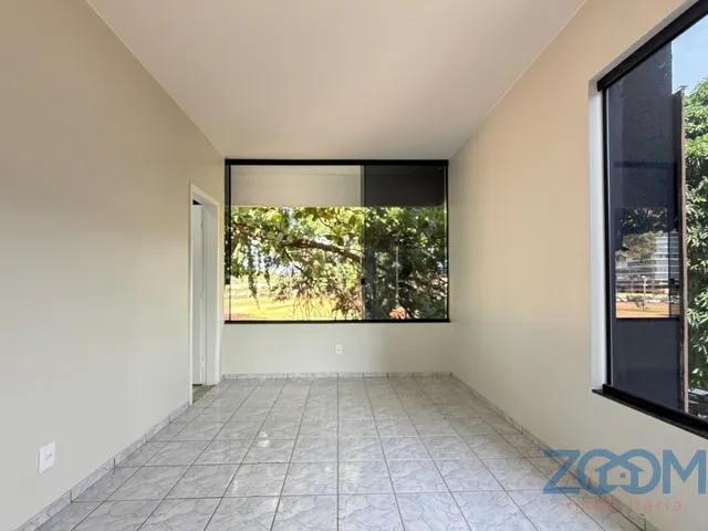 Imagem 4: CLN 201 BLOCO B APARTAMENTO 114 - DE CANTO - AMPLO - ÓTIMO LOCAL CENTRAL AO LADO BANCO