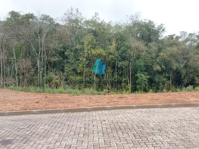 Imagem 3: Terreno (Em obras