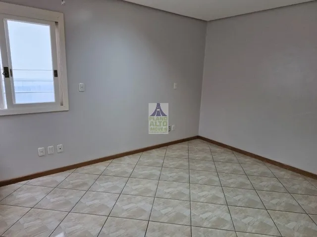Imagem 12: Sobrado semi mobiliado, com 03 dormitórios (01 suíte) 02 vagas para Venda - Bairro