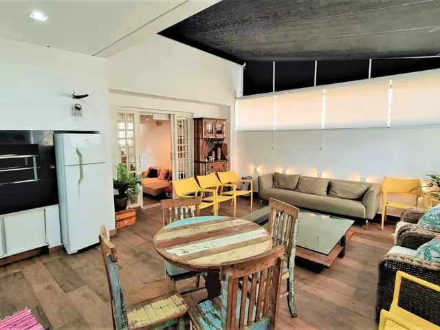 Imagem: Casa À Venda no Bairro Vila Suzana em São