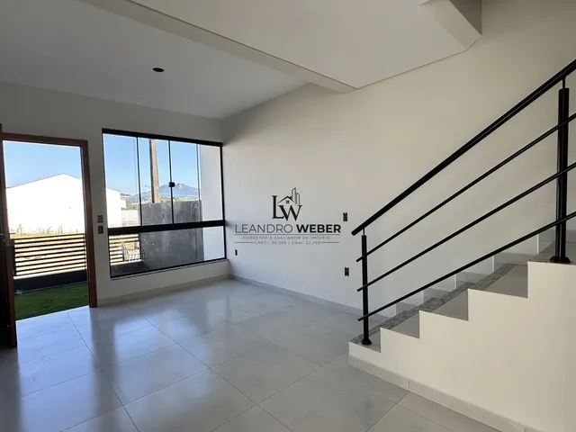 Imagem 3: Sobrado com 2 Suítes - São José - SC
